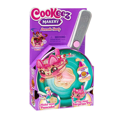 Cookeez Makery S2 Pancake Treatz Playset with plush pancake toy in packaging