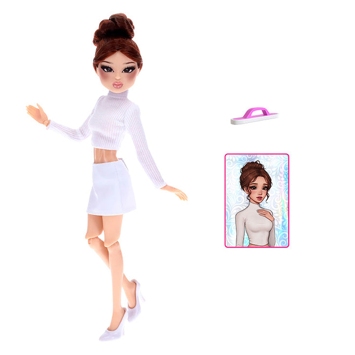Dress To Impress Trio Doll Bundle featuring Lana in stylish outfit with accessory.